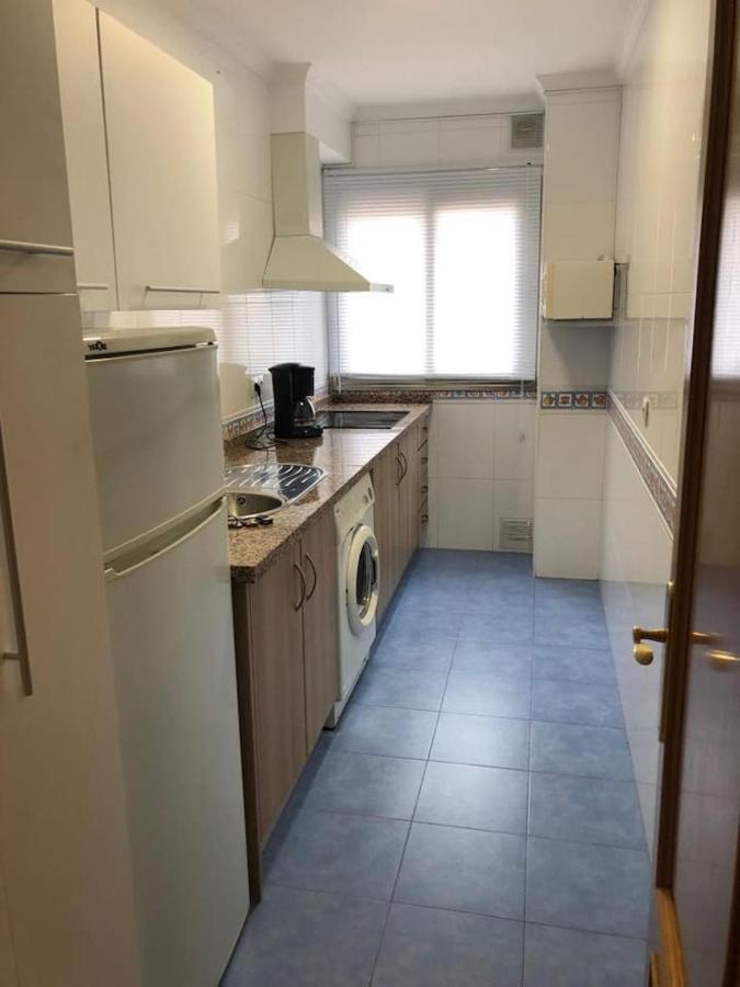 Apartamento MILA Torre Del Mar Luaran gambar